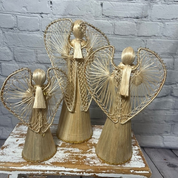 Vintage trio of corn silk angels with gold trim - Picture 2 of 5